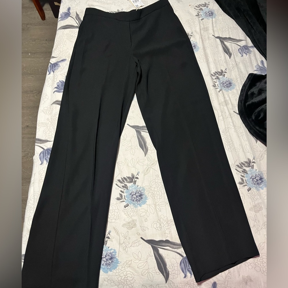 Mango dress pants brand in a size xl  brand new never worn